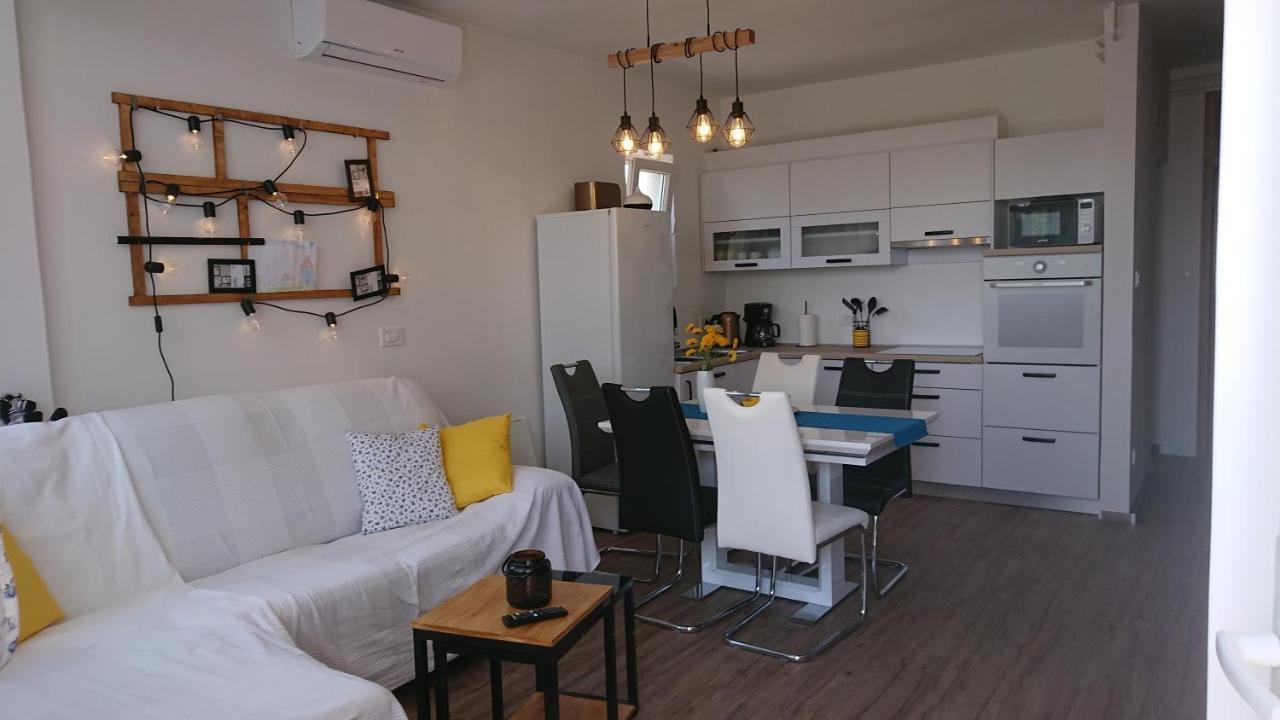 Apartmani Sonja Barbat na Rabu Εξωτερικό φωτογραφία